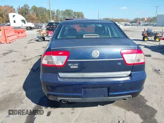 2006 Mercury Milan Premier z VIN 3MEHM08106R614137, wystawiony jako IAAI lot #40698399 z przebiegiem 144 193 mil mil oraz . Historia ofert i sprzedaży dostępna na DreamBid. Obrazek 16.