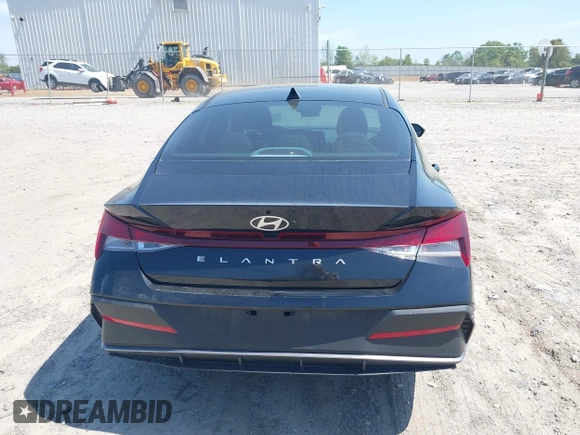 2024 Hyundai Elantra SE with VIN KMHLL4DG3RU832968, listed as a IAAI auction lot 42005178 with 19,175 mi miles and . Bid and sale history available at DreamBid. Image 16.