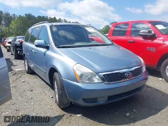 2011 Kia Sedona LX with VIN KNDMG4C7XB6394183, listed as a IAAI auction lot 41988292 with 246,557 mi miles. Bid and sale history available at carsss.com. Image 1.