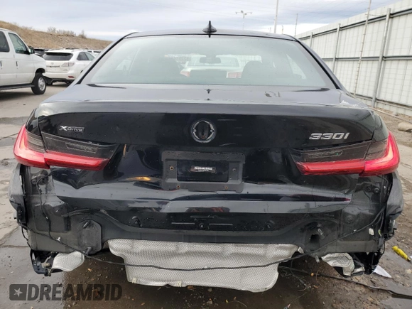 2019 BMW 3 Series 330i xDrive with VIN 3MW5R7J52K8A05284, listed as a Copart auction lot 82251444 with 29,379 mi miles and Salvage Title. Bid and sale history available at DreamBid. Image 6.
