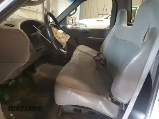 2000 Ford F-150 XL with VIN 1FTZF1727YNB46946, listed as a Copart auction lot 45367295 with 58,435 mi miles and Clean title. Bid and sale history available at DreamBid. Image 7.