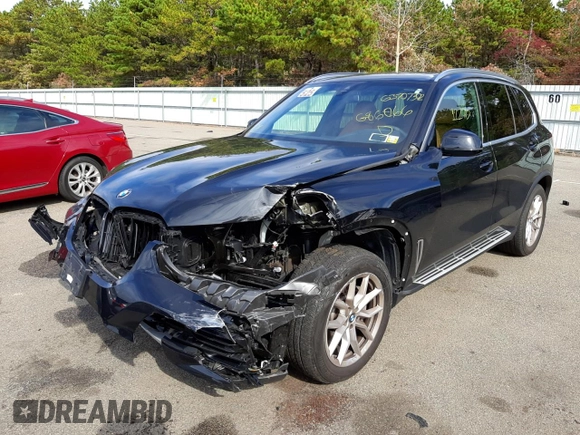 2021 BMW X5 xDrive40i with VIN 5UXCR6C0XM9G86066, listed as a Copart auction lot 63707302 with 12,270 mi miles. Bid and sale history available at carsss.com. Image 2.