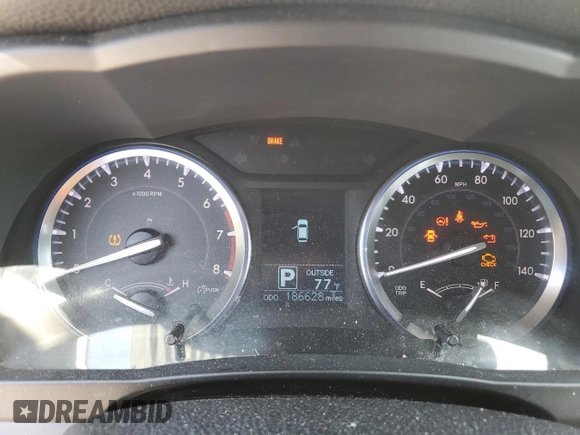 2014 Toyota Highlander LE z VIN 5TDBKRFHXES026288, wystawiony jako Copart lot #59641945 z przebiegiem 186 628 mil mil oraz Czysty tytuł • Clean title. Historia ofert i sprzedaży dostępna na DreamBid. Obrazek 9.