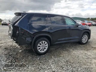 2024 Toyota Grand Highlander XLE with VIN 5TDAAAA57RS016059, listed as a Copart auction lot 47611935 with 19,444 mi miles and Salvage Title. Bid and sale history available at carsss.com. Image 3.