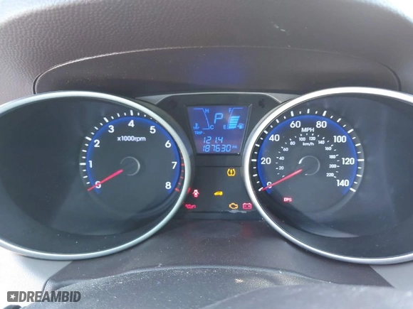 2013 Hyundai Tucson GLS with VIN KM8JU3AC3DU580695, listed as a IAAI auction lot 41761358 with 187,630 mi miles. Bid and sale history available at carsss.com. Image 7.