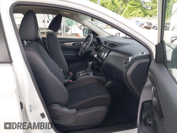 2017 Nissan Rogue SV with VIN JN1BJ1CP6HW020012, listed as a IAAI auction lot 42341308 with 87,600 mi miles and . Bid and sale history available at DreamBid. Image 5.