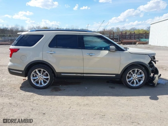 2018 Ford Explorer Limited with VIN 1FM5K7F89JGB84669, listed as a IAAI auction lot 41880507 with 93,941 mi miles. Bid and sale history available at carsss.com. Image 13.