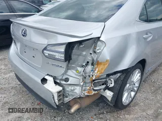 2010 Lexus HS 250h z VIN JTHBB1BA6A2014293, wystawiony jako IAAI lot #41948412 z przebiegiem 224 399 mil mil oraz . Historia ofert i sprzedaży dostępna na DreamBid. Obrazek 6.