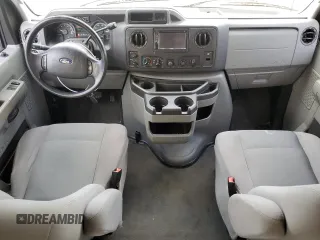 2010 Ford Econoline Passenger XL с VIN 1FBNE3BL2ADA55175, выставлен на аукционе Copart как лот 58540605 с пробегом 111 175 миль миль и Списание • Salvage title. История ставок и продаж доступна на DreamBid. Изображение 8.