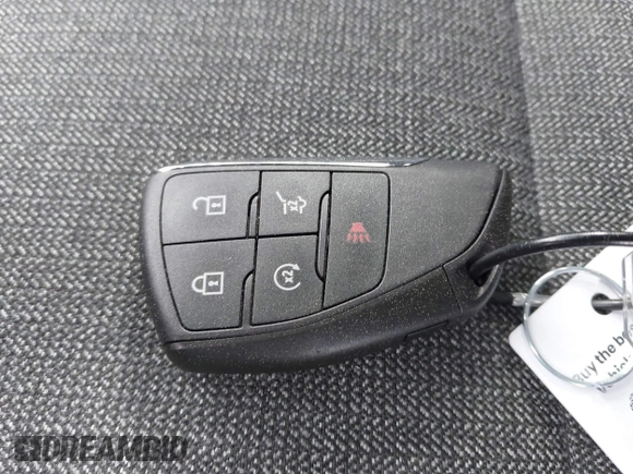 2025 GMC Acadia FWD Elevation z VIN 1GKENKRS8SJ158370, wystawiony jako IAAI lot #41933065 z przebiegiem Nie podano mil oraz . Historia ofert i sprzedaży dostępna na DreamBid. Obrazek 11.