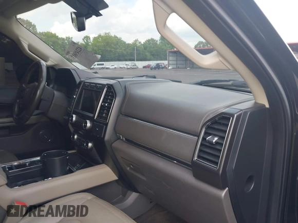 2018 Ford Expedition Limited with VIN 1FMJU1KT0JEA55022, listed as a IAAI auction lot 42245813 with 152,690 mi miles and . Bid and sale history available at DreamBid. Image 5.