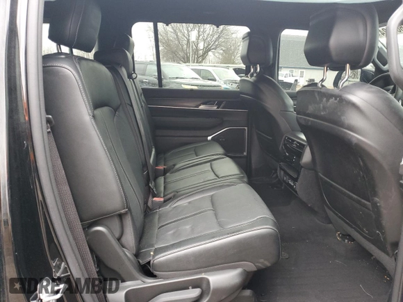 2023 Jeep Wagoneer Series III with VIN 1C4SJVDP7PS501816, listed as a Copart auction lot 84668924 with 21,877 mi miles and Clean title. Bid and sale history available at DreamBid. Image 12.