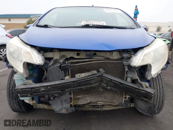 2015 Nissan Note SV with VIN 3N1CE2CPXFL353699, listed as a IAAI auction lot 42041388 with 132,132 mi miles and . Bid and sale history available at DreamBid. Image 6.