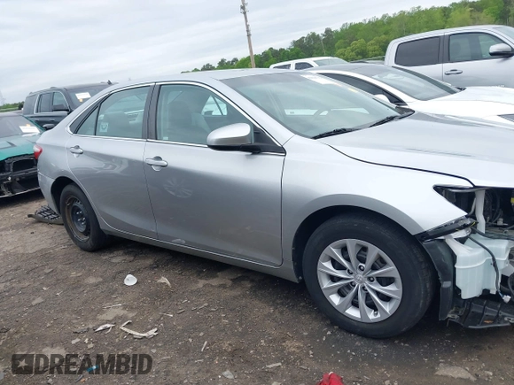 2017 Toyota Camry XLE with VIN 4T1BF1FK0HU375991, listed as a IAAI auction lot 42026712 with 65,321 mi miles and . Bid and sale history available at DreamBid. Image 14.