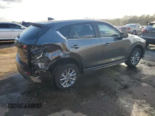2024 Mazda CX-5 S Preferred with VIN JM3KFBCL3R0428755, listed as a Copart auction lot 44017565 with 8,562 mi miles and Salvage Title. Bid and sale history available at carsss.com. Image 3.