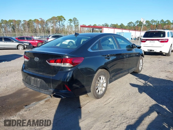 2018 Hyundai Sonata SE with VIN 5NPE24AF8JH727658, listed as a IAAI auction lot 41020748 with 134,254 mi miles and . Bid and sale history available at DreamBid. Image 4.