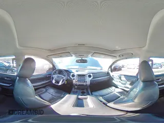 2017 Toyota Tundra Platinum z VIN 5TFAW5F16HX614411, wystawiony jako Copart lot #43986445 z przebiegiem 93 457 mil mil oraz Szkoda całkowita • Salvage title. Historia ofert i sprzedaży dostępna na DreamBid. Obrazek 15.