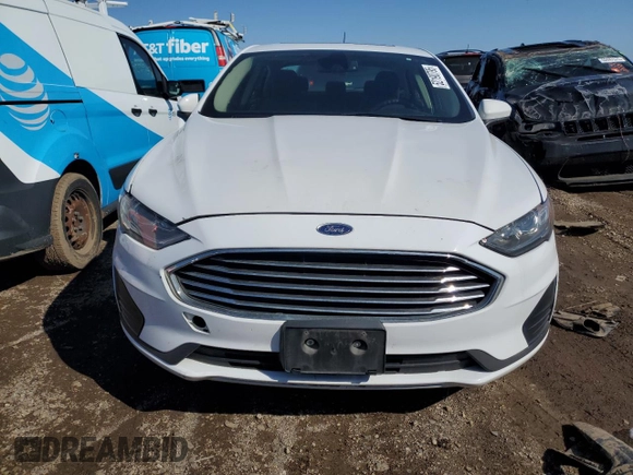 2020 Ford Fusion SE with VIN 3FA6P0HD8LR201264, listed as a Copart auction lot 52190795 with 138,017 mi miles and Salvage Title. Bid and sale history available at carsss.com. Image 5.