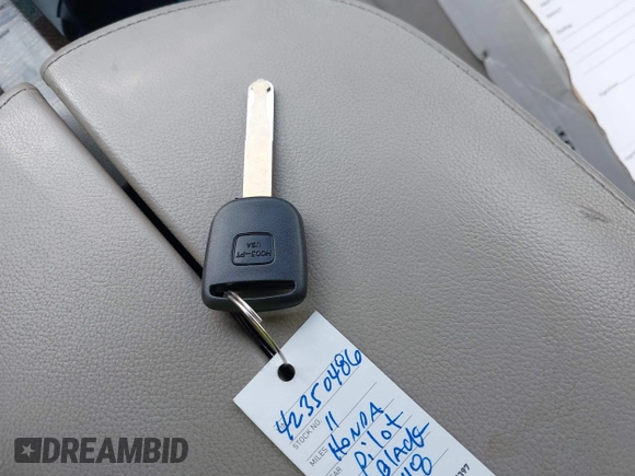 2011 Honda Pilot LX with VIN 5FNYF4H25BB046118, listed as a IAAI auction lot 42350486 with 357,025 mi miles and . Bid and sale history available at DreamBid. Image 11.