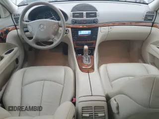 2003 Mercedes-Benz E 320 z VIN WDBUF65J23A134042, wystawiony jako Copart lot #57634185 z przebiegiem 70 816 mil mil oraz Szkoda całkowita • Salvage title. Historia ofert i sprzedaży dostępna na DreamBid. Obrazek 8.
