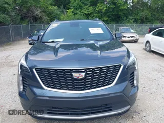 2019 Cadillac XT4 FWD Premium Luxury z VIN 1GYFZCR43KF143980, wystawiony jako IAAI lot #42472400 z przebiegiem 36 496 mil mil oraz . Historia ofert i sprzedaży dostępna na DreamBid. Obrazek 12.