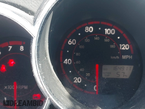 2007 Pontiac Vibe with VIN 5Y2SL65867Z408042, listed as a IAAI auction lot 41826374 with 164,911 mi miles. Bid and sale history available at carsss.com. Image 7.