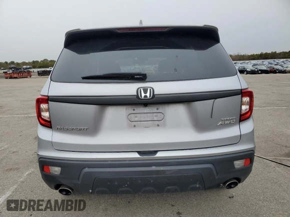 2021 Honda Passport Sport with VIN 5FNYF8H21MB031691, listed as a Copart auction lot 41440845 with 32,366 mi miles and Salvage title. Bid and sale history available at DreamBid. Image 6.
