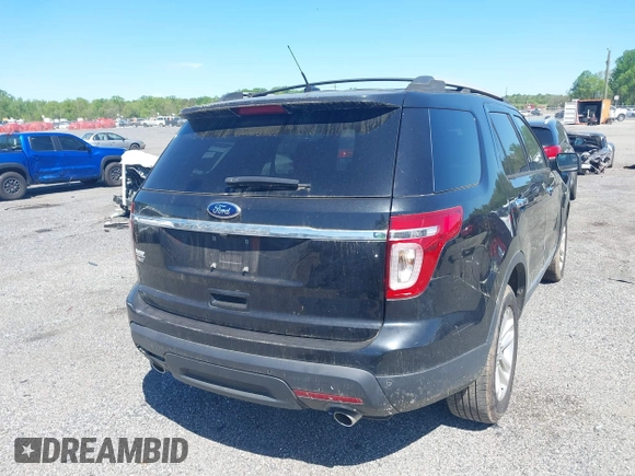 2013 Ford Explorer XLT with VIN 1FM5K7D83DGA52899, listed as a IAAI auction lot 42130601 with 177,551 mi miles. Bid and sale history available at carsss.com. Image 16.
