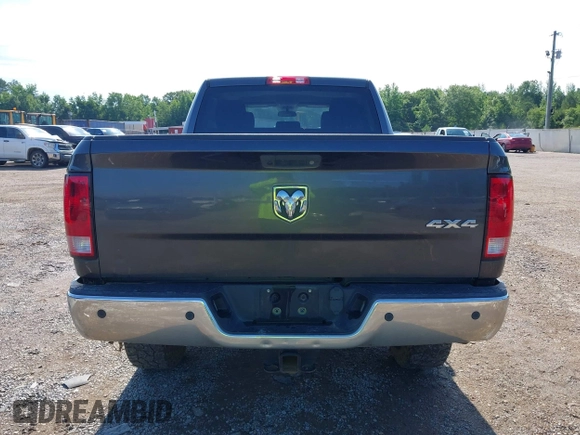 2018 Ram 2500 Tradesman with VIN 3C6UR5CL9JG160005, listed as a IAAI auction lot 42353075 with 146,552 mi miles and . Bid and sale history available at DreamBid. Image 16.