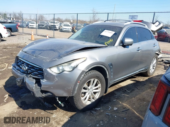 2011 Infiniti FX z VIN JN8AS1MW1BM733922, wystawiony jako IAAI lot #41779209 z przebiegiem 174 575 mil mil oraz . Historia ofert i sprzedaży dostępna na DreamBid. Obrazek 18.