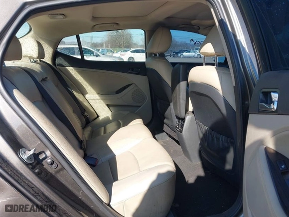 2014 Kia Optima EX with VIN 5XXGN4A72EG275751, listed as a IAAI auction lot 41807589 with 197,461 mi miles. Bid and sale history available at carsss.com. Image 8.