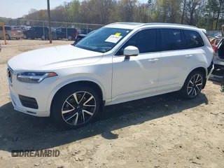 2022 Volvo XC90 Momentum with VIN YV4A22PK9N1797025, listed as a IAAI auction lot 41907883 with 32,482 mi miles and . Bid and sale history available at DreamBid. Image 2.