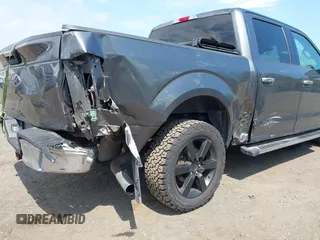 2017 Ford F-150 XL z VIN 1FTEW1EP7HFC14430, wystawiony jako IAAI lot #42221360 z przebiegiem 94 269 mil mil oraz . Historia ofert i sprzedaży dostępna na DreamBid. Obrazek 6.