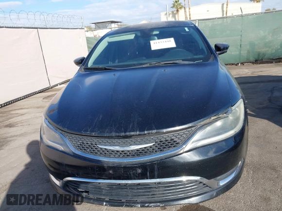 2015 Chrysler 200 Limited с VIN 1C3CCCAB3FN529027, выставлен на аукционе IAAI как лот 41433448 с пробегом 103 589 миль миль и . История ставок и продаж доступна на DreamBid. Изображение 12.