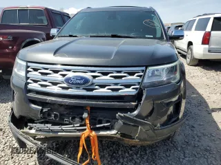 2019 Ford Explorer XLT с VIN 1FM5K8DH0KGA51826, выставлен на аукционе Copart как лот 52553815 с пробегом 98 279 миль миль и Списание • Salvage title. История ставок и продаж доступна на DreamBid. Изображение 5.