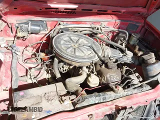 1983 Toyota Pickup z VIN JT4RN44R8D1137485, wystawiony jako IAAI lot #41741970 z przebiegiem 328 446 mil mil oraz . Historia ofert i sprzedaży dostępna na DreamBid. Obrazek 10.