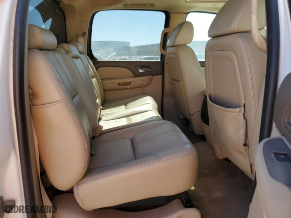 2009 Chevrolet Avalanche LT w/2LT with VIN 3GNFK22099G228740, listed as a Copart auction lot 47107235 with 269,631 mi miles and Salvage Title. Bid and sale history available at carsss.com. Image 10.