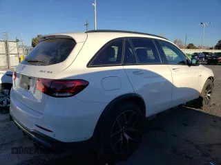 2021 Mercedes-Benz GLC with VIN W1N0G6EBXMF945798, listed as a Copart auction lot 88823235 with 34,317 mi miles and Salvage Title. Bid and sale history available at carsss.com. Image 3.