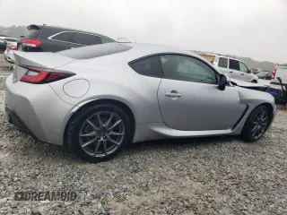 2022 Subaru BRZ Premium with VIN JF1ZDBB13N9702299, listed as a Copart auction lot 80570914 with 43,319 mi miles and Salvage Title. Bid and sale history available at carsss.com. Image 3.