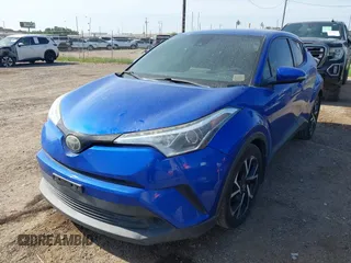 2018 Toyota C-HR XLE z VIN NMTKHMBX7JR004448, wystawiony jako IAAI lot #42785933 z przebiegiem 112 115 mil mil oraz . Historia ofert i sprzedaży dostępna na DreamBid. Obrazek 6.