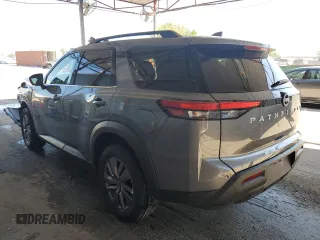 2025 Nissan Pathfinder SV with VIN 5N1DR3BA4SC228403, listed as a Copart auction lot 48722615 with 1,037 mi miles and Clean title. Bid and sale history available at DreamBid. Image 2.