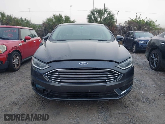 2018 Ford Fusion Energi SE with VIN 3FA6P0PU1JR130262, listed as a IAAI auction lot 41495217 with 68,708 mi miles. Bid and sale history available at carsss.com. Image 12.