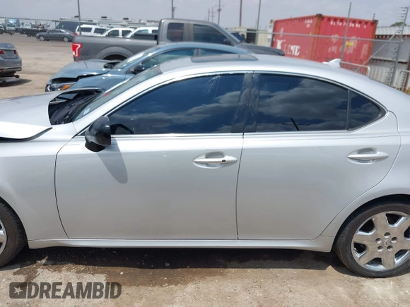 2008 Lexus IS 250 с VIN JTHCK262282024018, выставлен на аукционе IAAI как лот 42362216 с пробегом 186 413 миль миль и . История ставок и продаж доступна на DreamBid. Изображение 14.