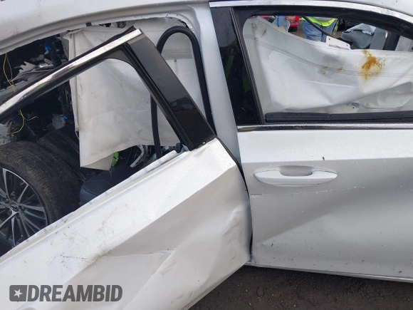 2022 Lexus ES 350 z VIN 58ADZ1B14NU131942, wystawiony jako IAAI lot #38207582 z przebiegiem Nie podano mil oraz . Historia ofert i sprzedaży dostępna na DreamBid. Obrazek 13.