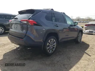 2023 Toyota RAV4 XLE Premium z VIN 2T3A1RFV3PC346205, wystawiony jako Copart lot #53390755 z przebiegiem 30 224 mil mil oraz Szkoda całkowita • Salvage title. Historia ofert i sprzedaży dostępna na DreamBid. Obrazek 3.