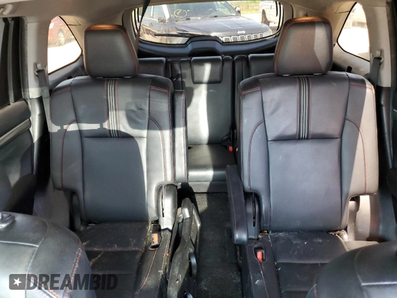 2019 Toyota Highlander SE with VIN 5TDJZRFH4KS594586, listed as a Copart auction lot 54616435 with 122,328 mi miles and Clean title. Bid and sale history available at DreamBid. Image 10.
