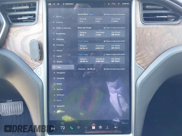 2018 Tesla Model S 75D with VIN 5YJSA1E29JF263418, listed as a IAAI auction lot 41682037 with 84,764 mi miles and . Bid and sale history available at DreamBid. Image 7.