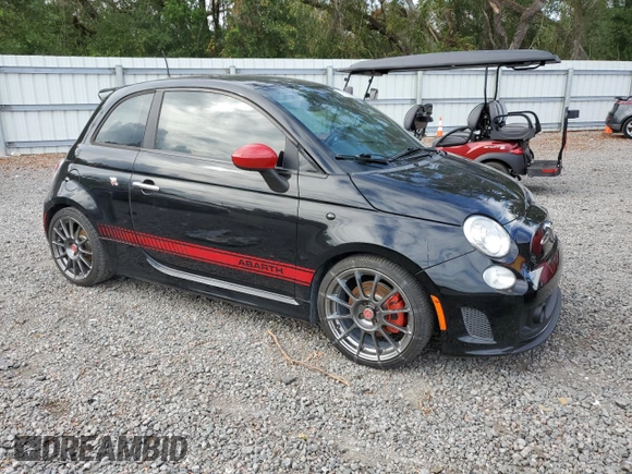 2017 FIAT 500 Abarth z VIN 3C3CFFFH6HT526325, wystawiony jako Copart lot #79726074 z przebiegiem 77 682 mil mil oraz Szkoda całkowita • Salvage title. Historia ofert i sprzedaży dostępna na DreamBid. Obrazek 4.