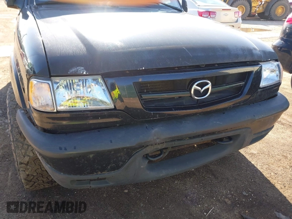 2001 Mazda B-Series Truck SE with VIN 4F4ZR17U01TM21722, listed as a IAAI auction lot 41936049 with Not Provided miles and . Bid and sale history available at DreamBid. Image 6.