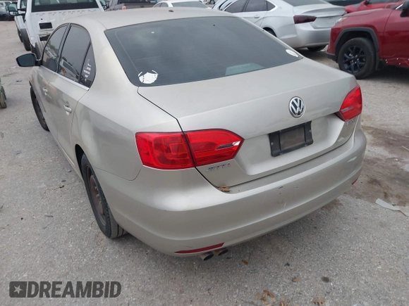 2013 Volkswagen Jetta SE z VIN 3VWDP7AJXDM239102, wystawiony jako IAAI lot #42306088 z przebiegiem 189 620 mil mil oraz . Historia ofert i sprzedaży dostępna na DreamBid. Obrazek 3.